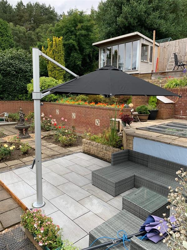 InstaShade Aurora Cantilever Parasol