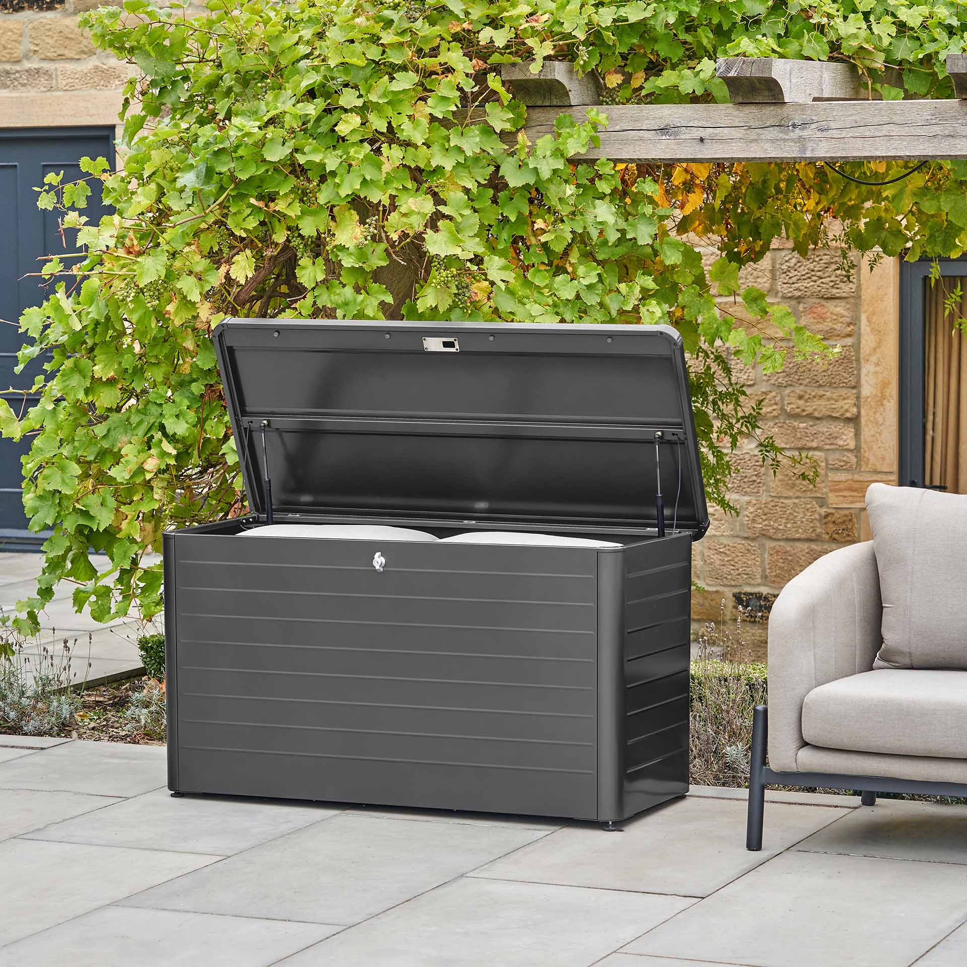 Ashford Black Small Cushion Box