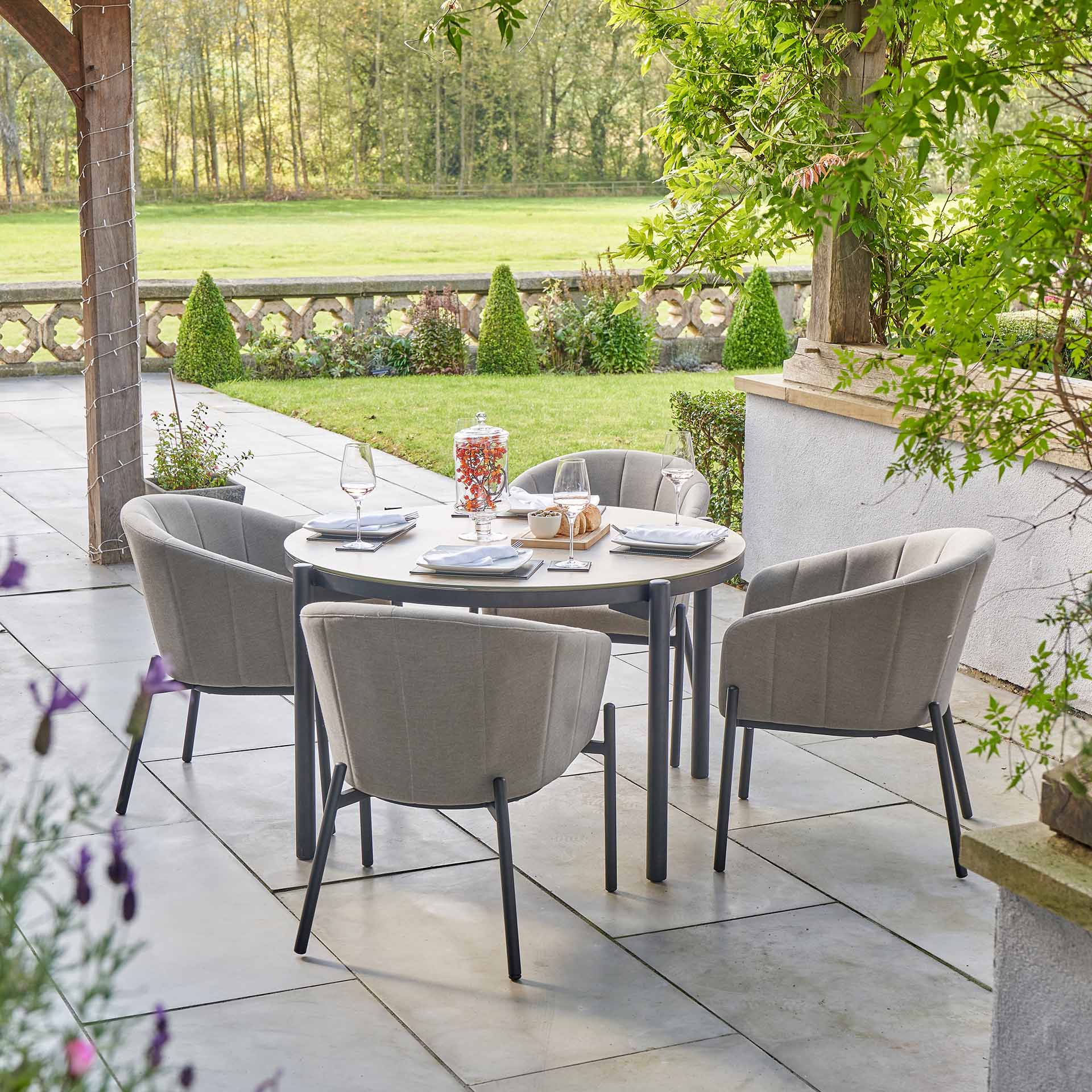 Belvedere Putty 4 Seater Round Dining Set