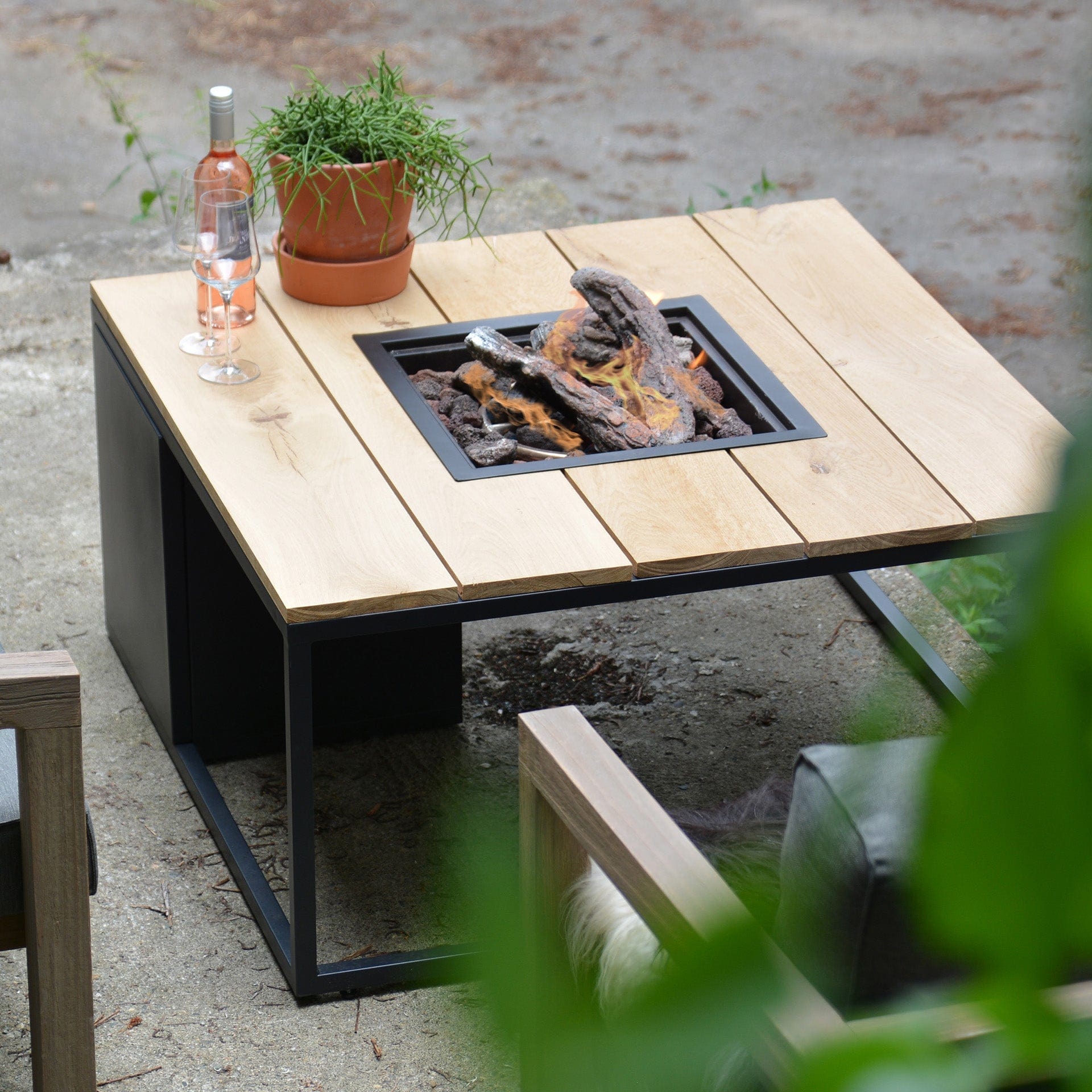 Cosiloft 100 Black & Teak Square Coffee Table Fire Pit