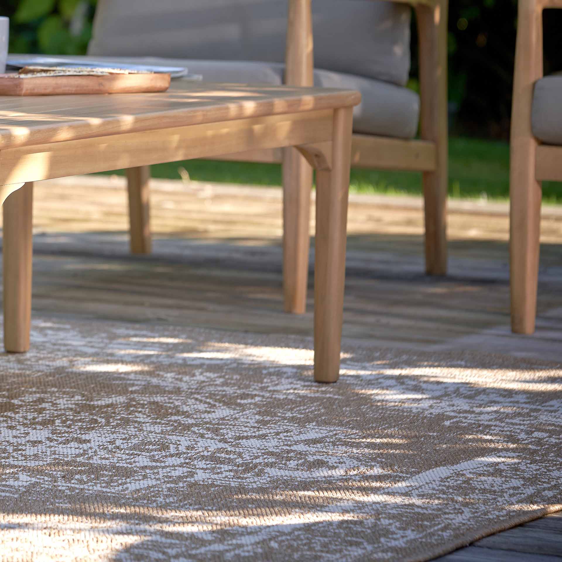 Natural Vintage Outdoor Rug