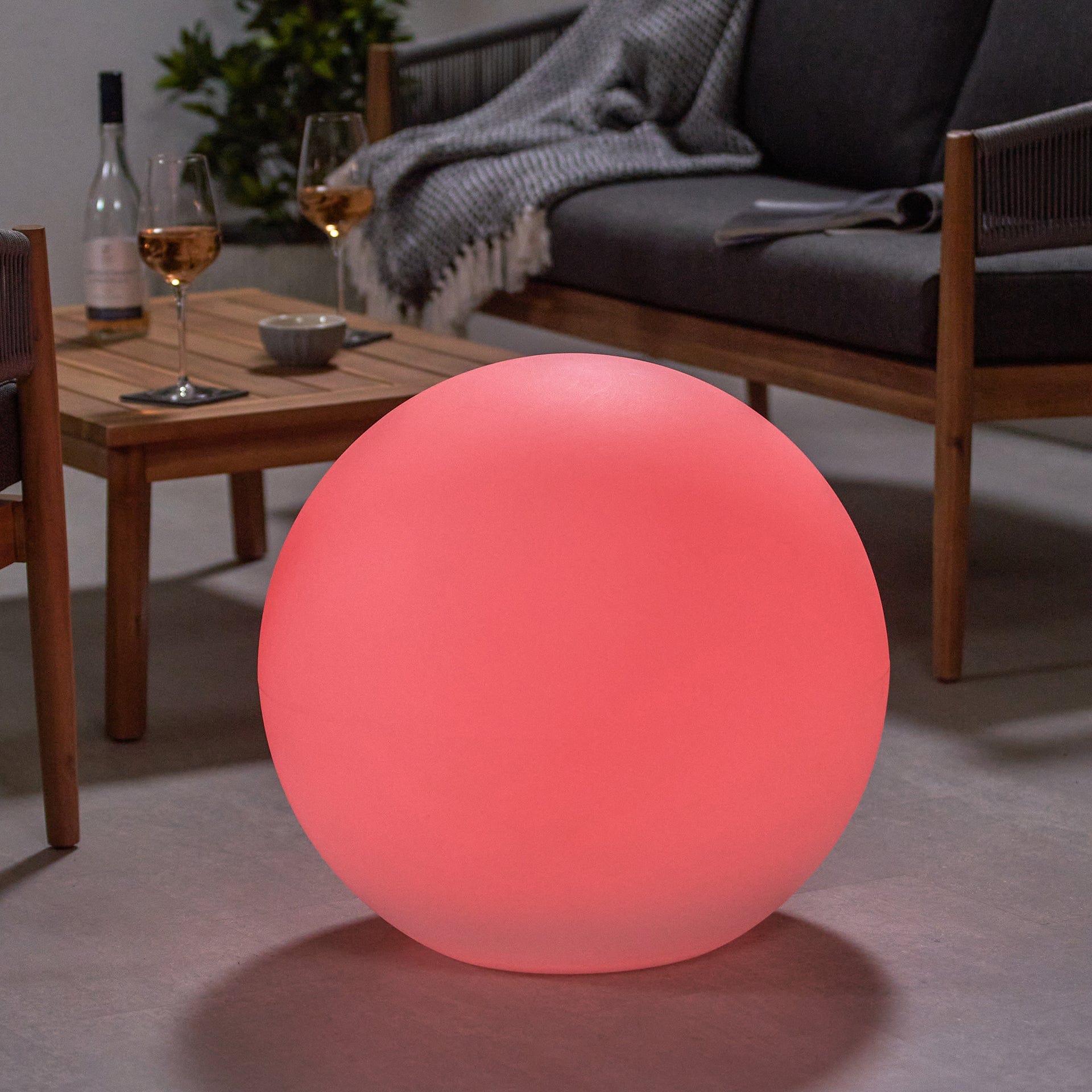 Orbis Outdoor Ball Light