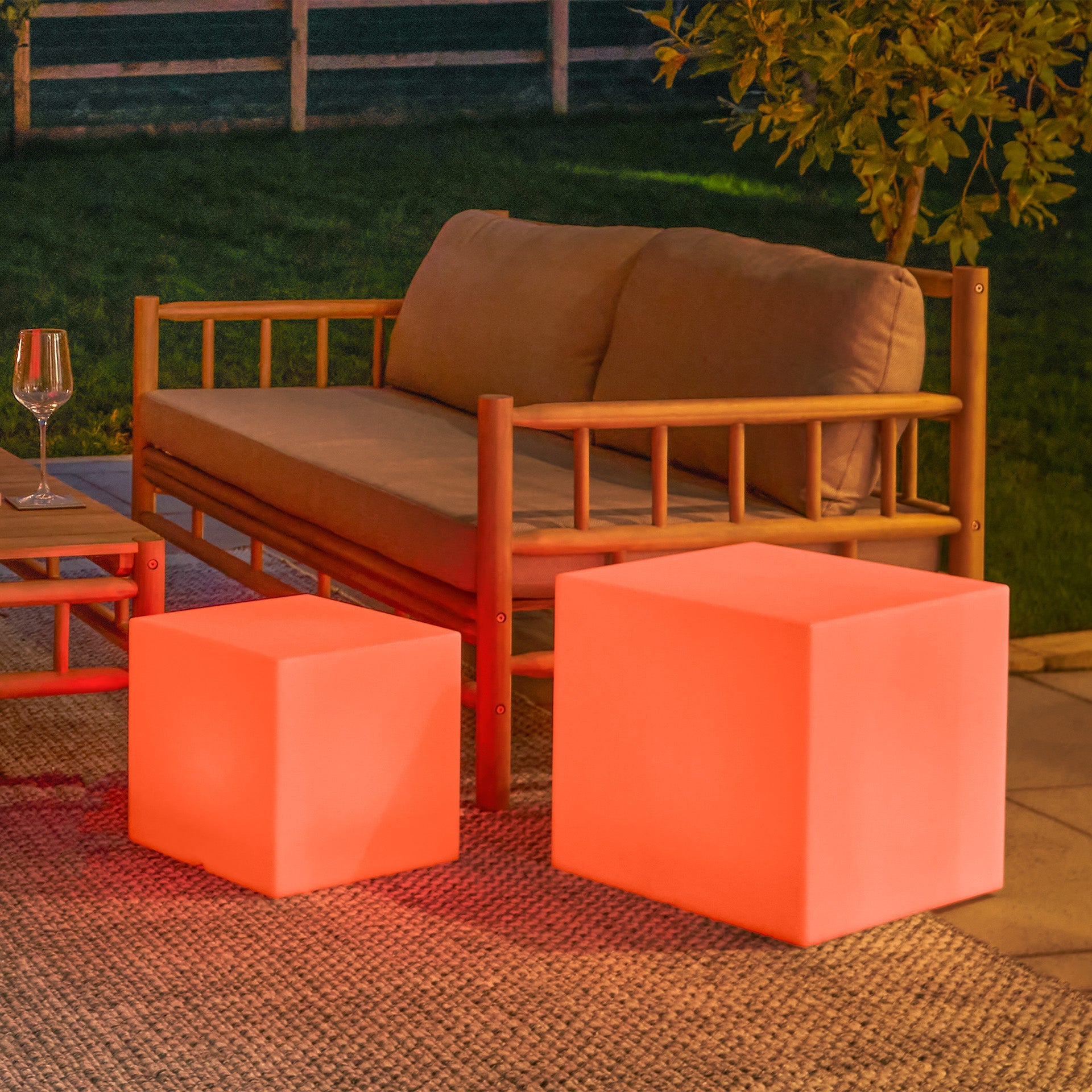 Orbis Outdoor Cube Light