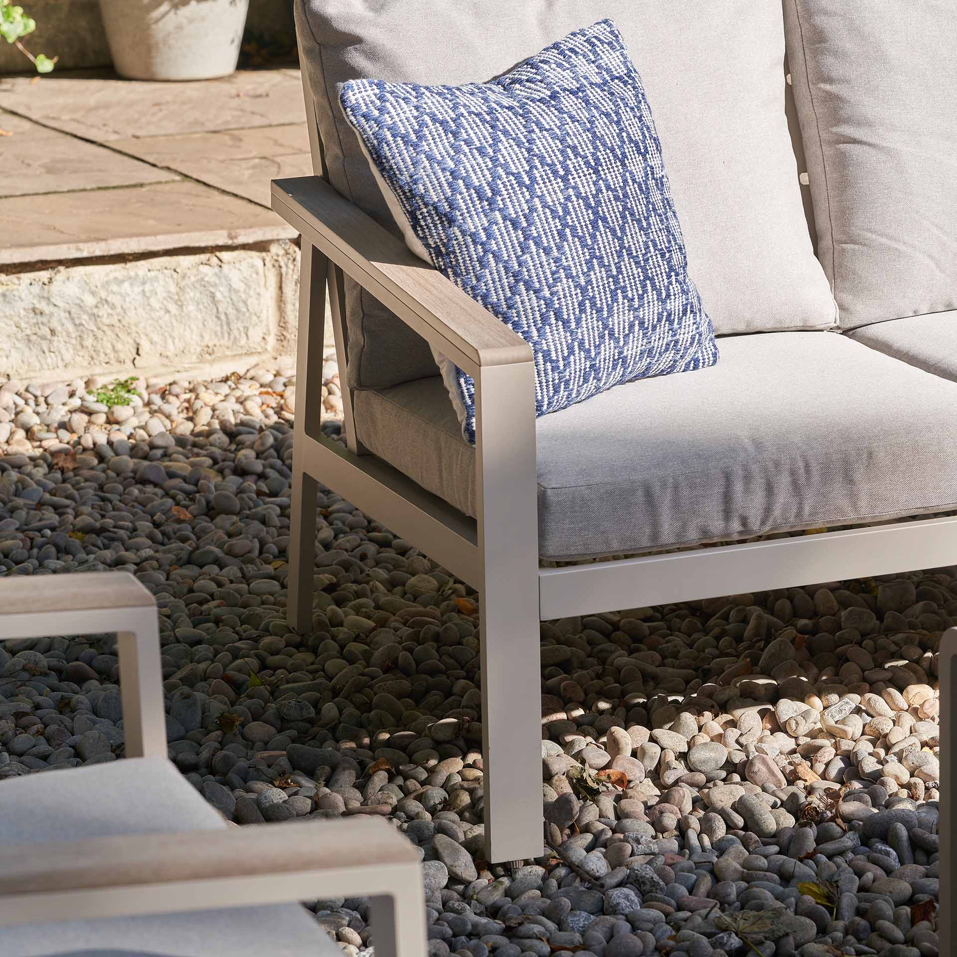 Pacific Aruba Latte Seating Set