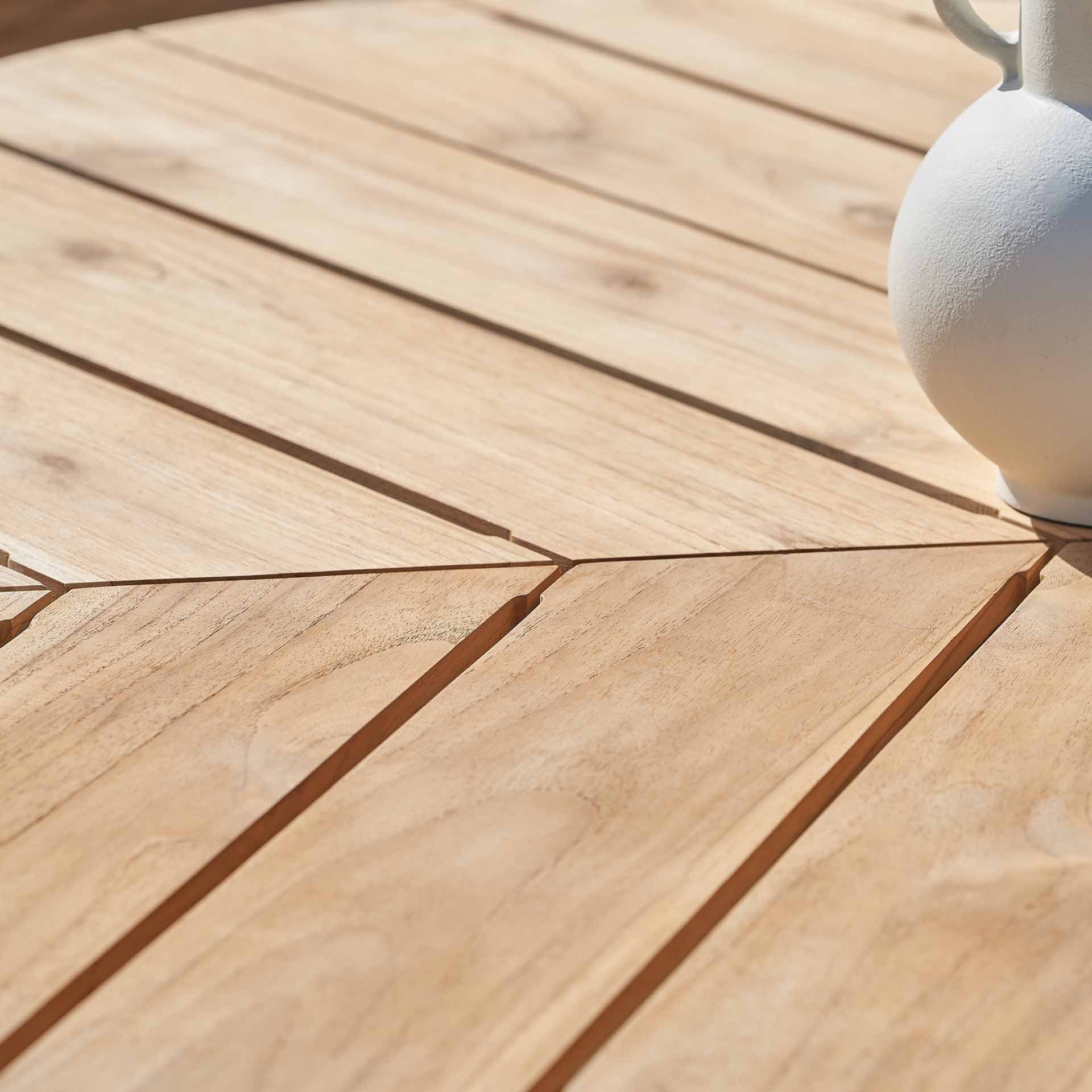 Pacific Reuleaux Wooden Dining Set