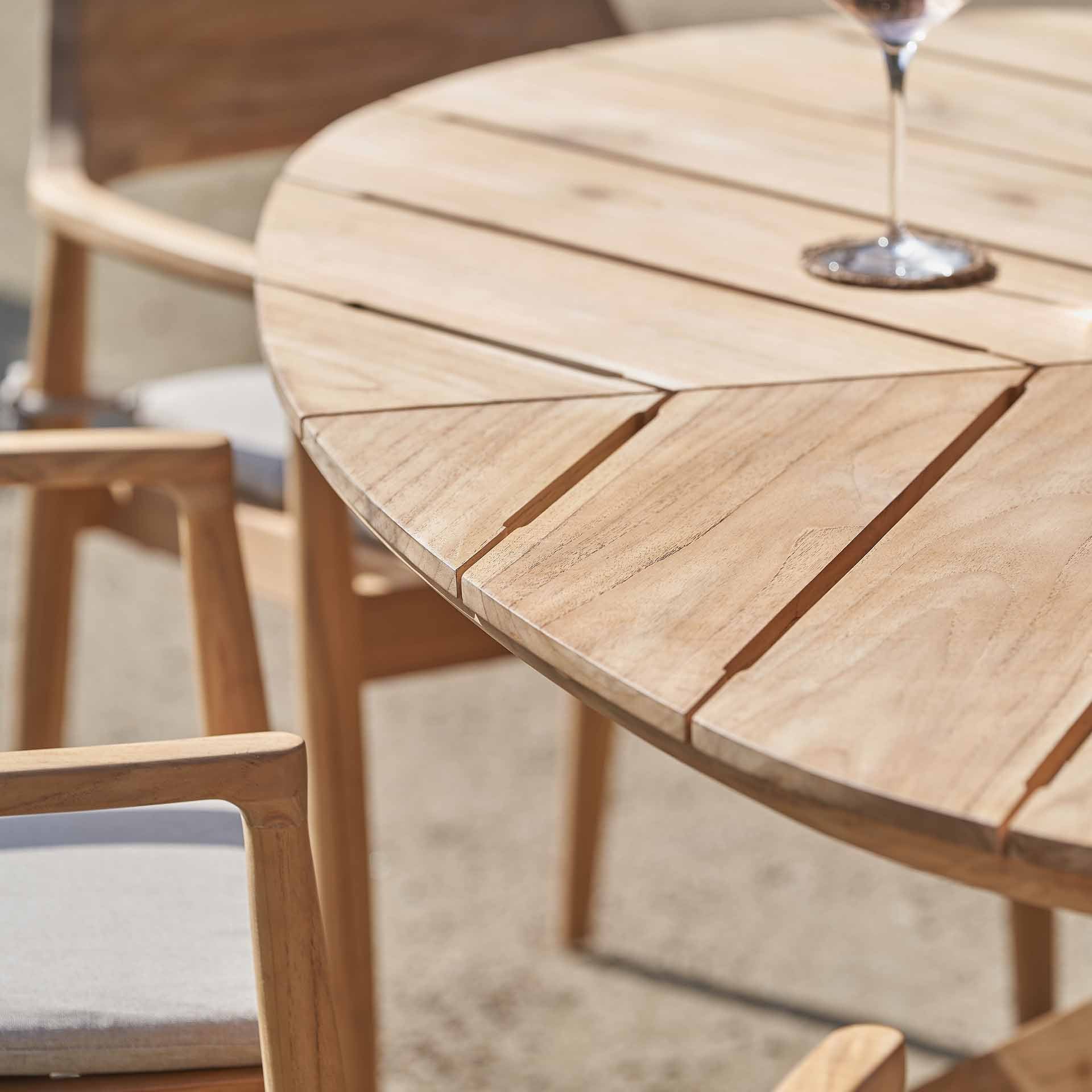 Pacific Reuleaux Wooden Dining Set