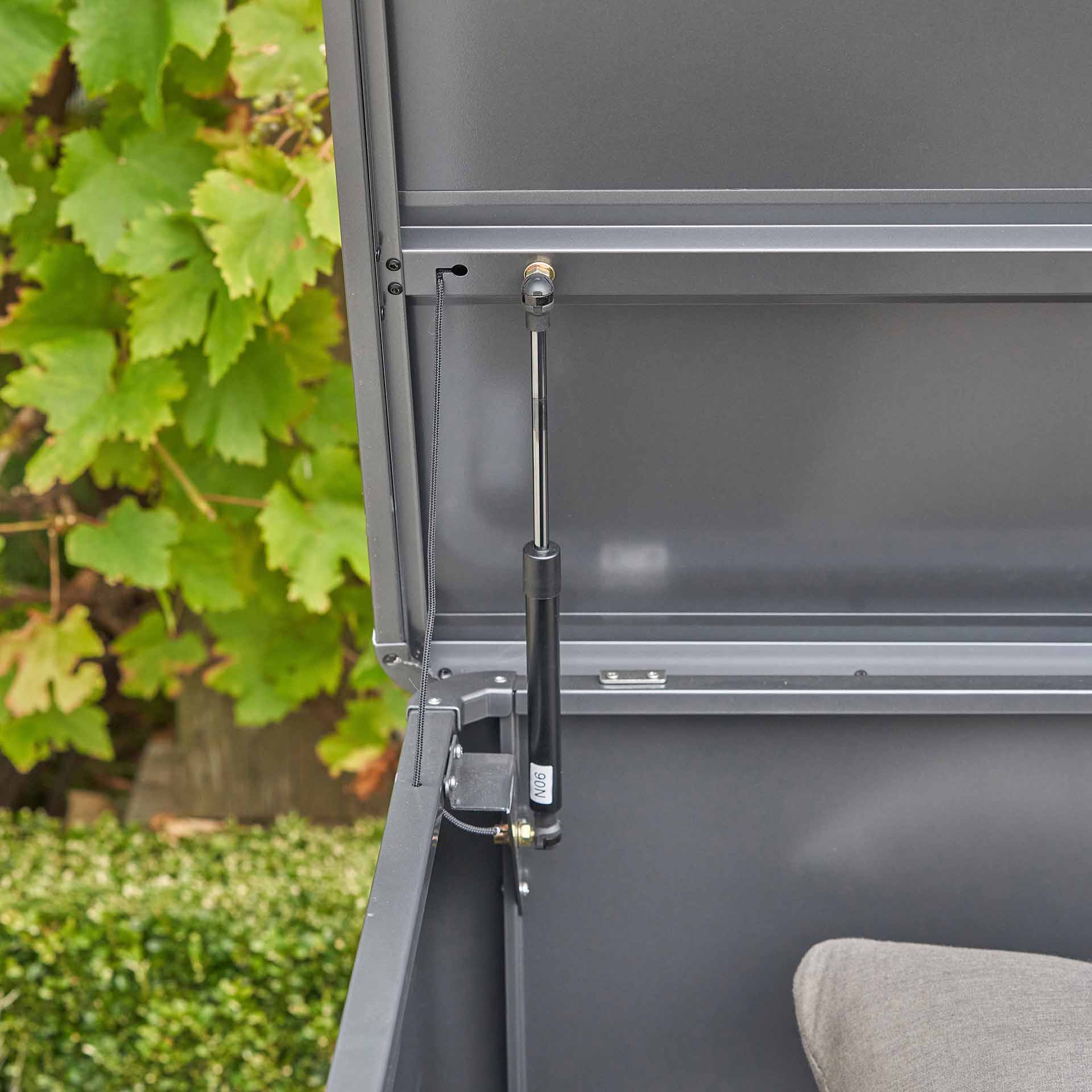 Pacific Rhode Island Anthracite Small Cushion Box