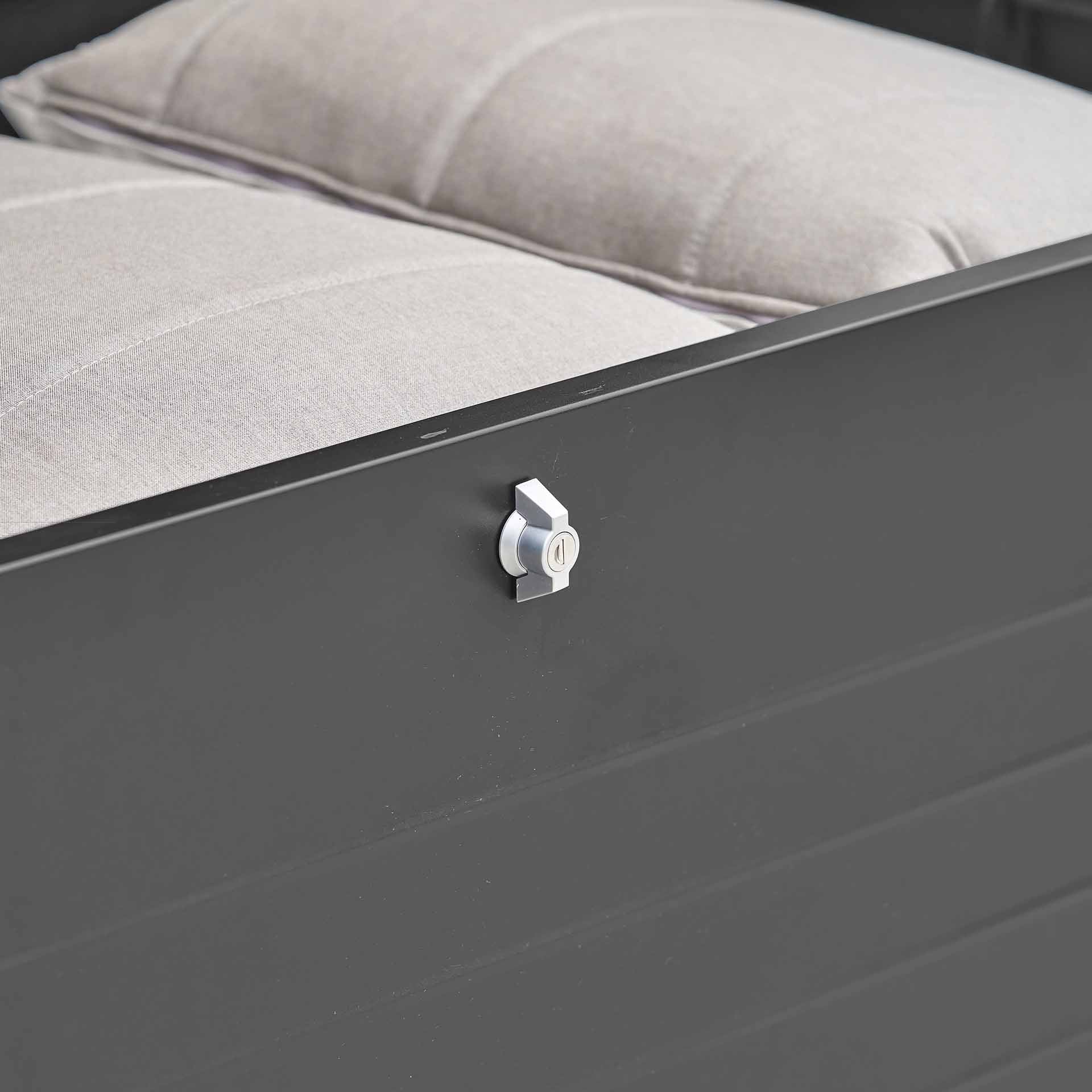 Pacific Rhode Island Black Large Cushion Box