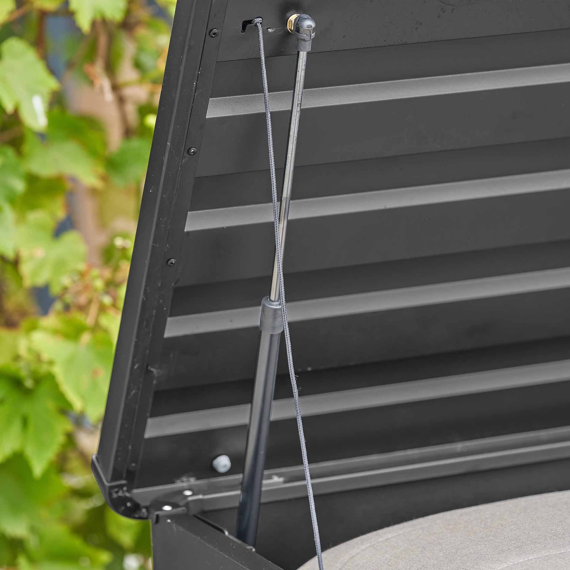 Pacific Rhode Island Black Large Cushion Box