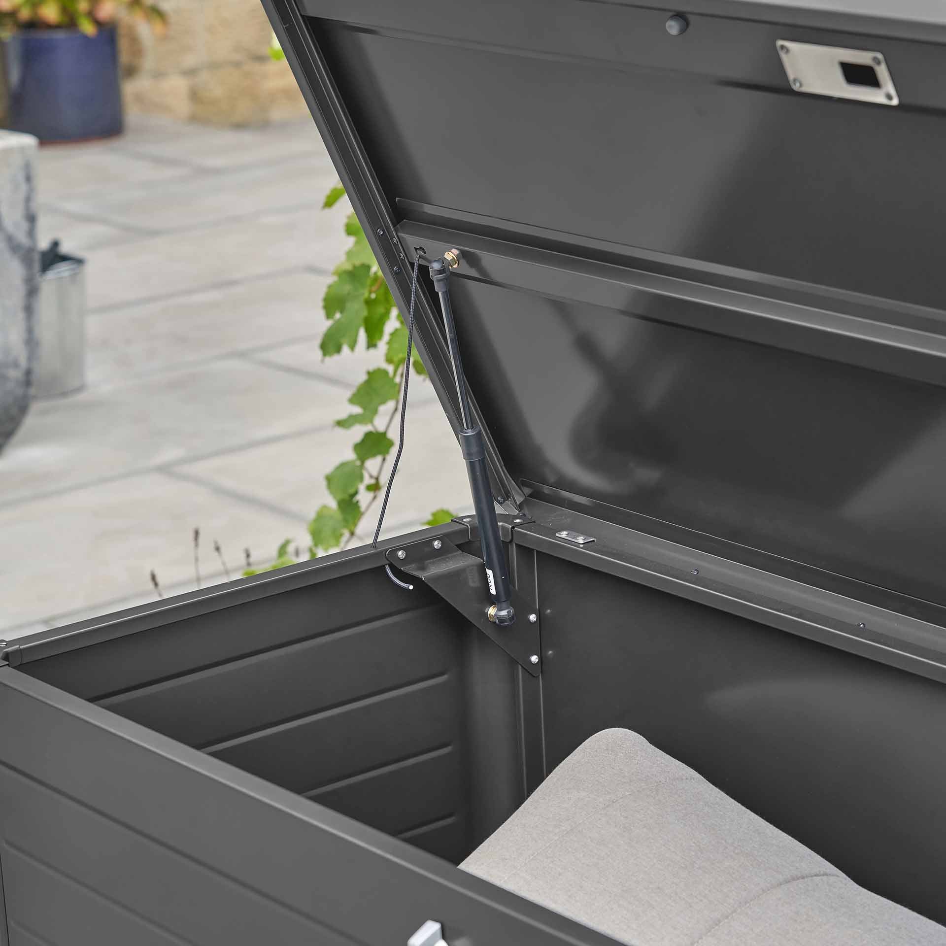 Pacific Rhode Island Black Small Cushion Box