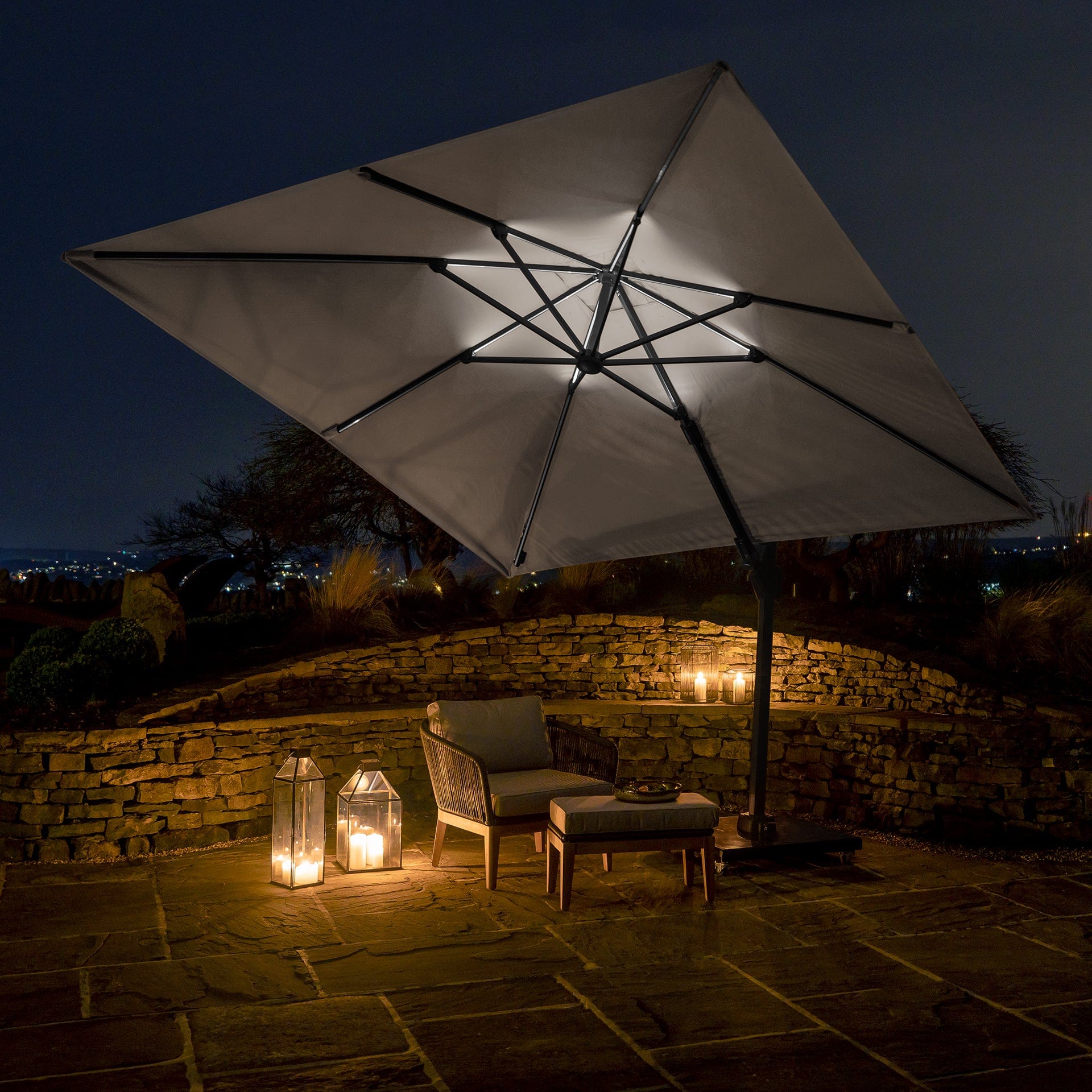 Platinum Glow Challenger Light Grey 3m Square Parasol
